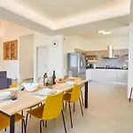 Etesiae Villa