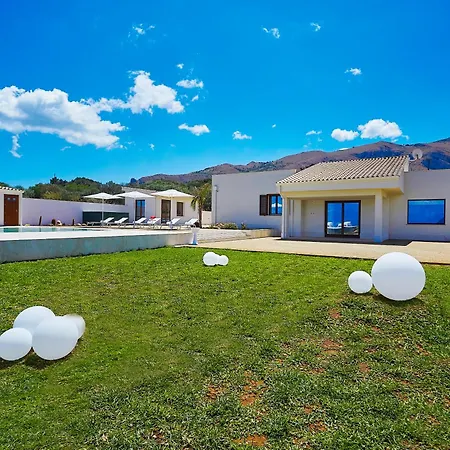 Etesiae Villa Castellammare del Golfo